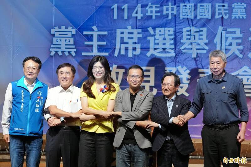 胡，怎麼說》吃狼奶當選黨魁，就無能向狼說不！
