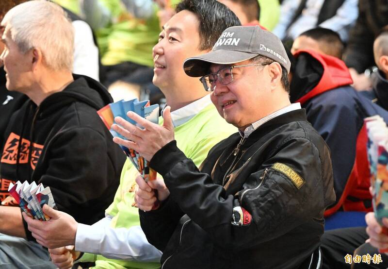 名家分享~賴寇蒂》誰在打擊台灣的外交空間？ 拆解藍白的「包機看棒球」敘事降維打擊