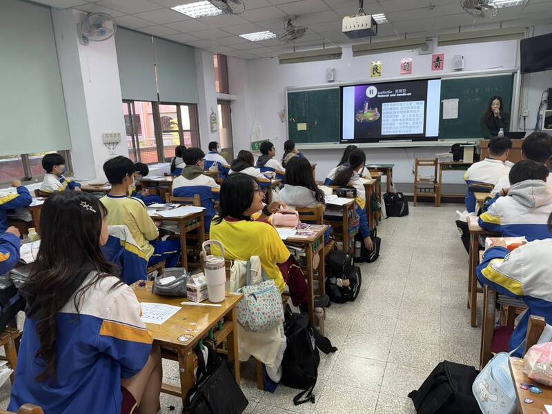 自由開講》結構性失衡的再思考 從教育現場看制度與角色的關係