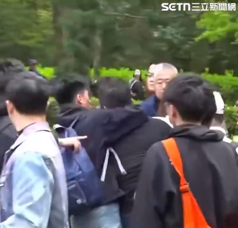 自由開講》呂禮詩與「那中國人」的對比