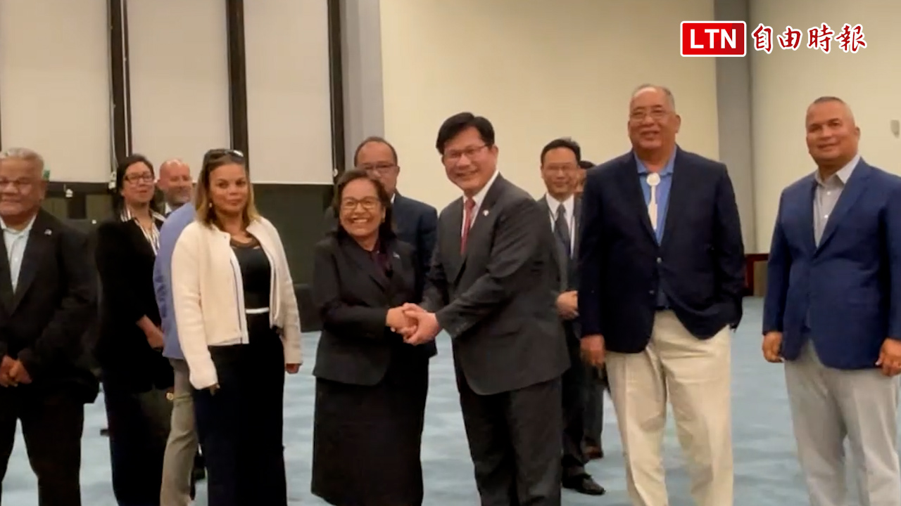 友邦馬紹爾總統海妮率團訪台 林佳龍接機